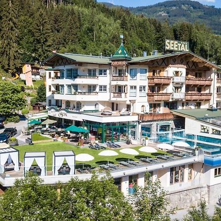 Alpin Family Resort Seetal Kaltenbach Exteriör bild